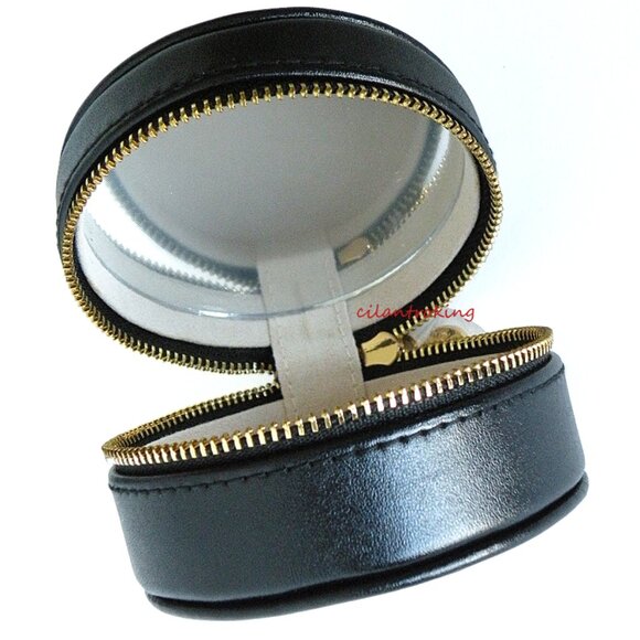 Shiseido Black Faux Leather Cushion Foundation Compact Case with Built-in Mirror - Picture 2 of 3